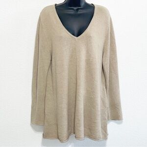 J.Jill Woman Tan Cream V-Neck Sweater Size L